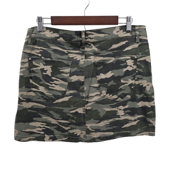 Kensie Jeans Camo Print Mini Skirt Women's Size 12/31 Casual Trendy - Picture 4 of 6
